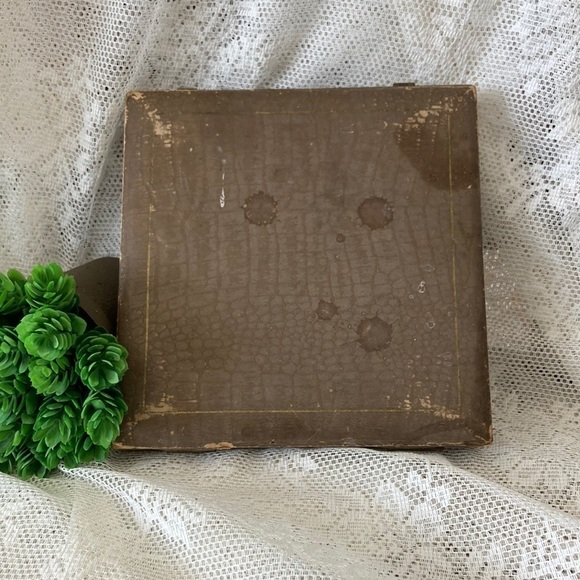 Vintage Sliver plates Dessert Forks. Set of 6 in a Case Made in England - Picture 4 of 12